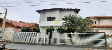 house em Rua Xiv de Dezembro, Centro - Balneário Piçarras - SC