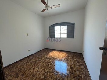house em Rua Doutor Walter Camargo Schultzer, Vila São José - São Carlos - SP