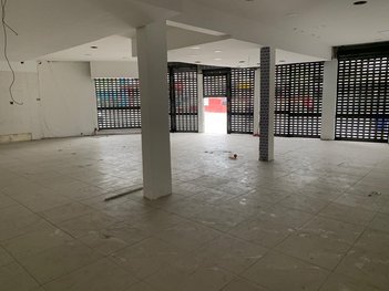 business em Rua Visconde de Sepetiba, Antonina - São Gonçalo - RJ