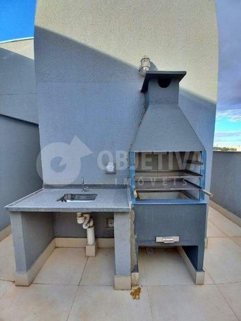 apartment em Rua Carmo Gifoni, Martins - Uberlândia - MG