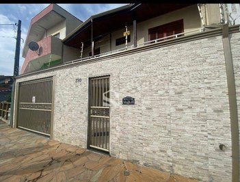 house em Avenida Domingos Ferrarezzi, Residencial Monte Verde - Indaiatuba - SP