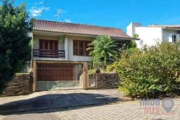 house em Rua Maestro Salvador Campanella, Jardim Itu - Porto Alegre - RS