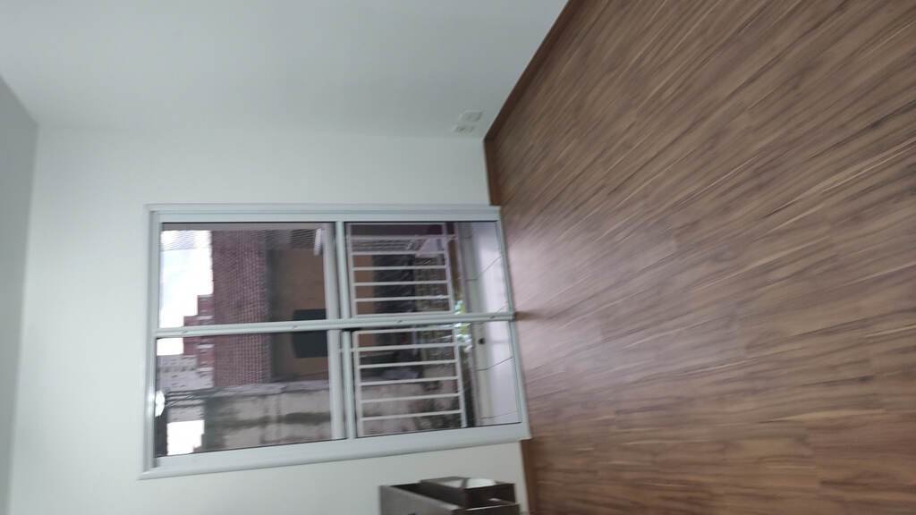 img0