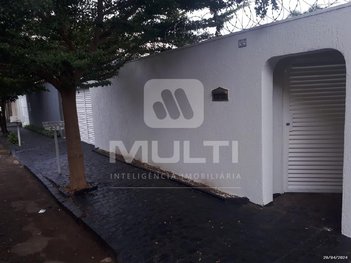 house em Avenida Afonso Pena, Nossa Senhora Aparecida - Uberlândia - MG