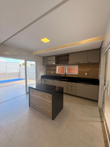 house em Avenida Larissa Cavalcante, Boa Vista - Vitória da Conquista - BA