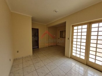 house em Rua Vereador Manoel Teixeira de Freitas, Centro - Andradina - SP