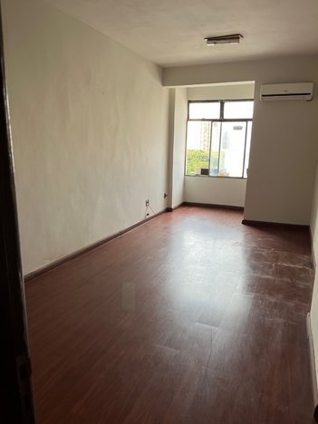 office em Tenente Brito Melo, Barro Preto - Belo Horizonte - MG