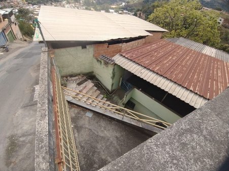 Cômodo Condomínio