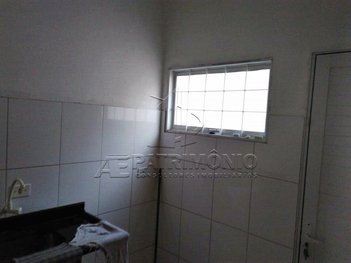 business em Rua Antônio Silva Saladino, Parque Vitória Régia - Sorocaba - SP