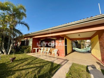house em Rua Rio Comandaí, Centro - Xangri-Lá - RS