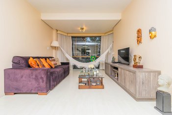 apartment em Coronel Antônio Carneiro Pinto, Petrópolis - Porto Alegre - RS