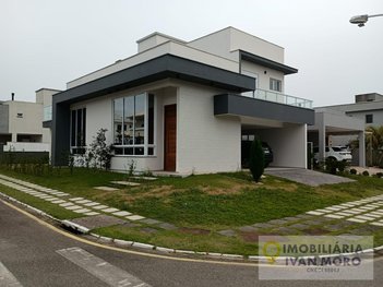 house em Avenida Red Park, São João do Rio Vermelho - Florianópolis - SC