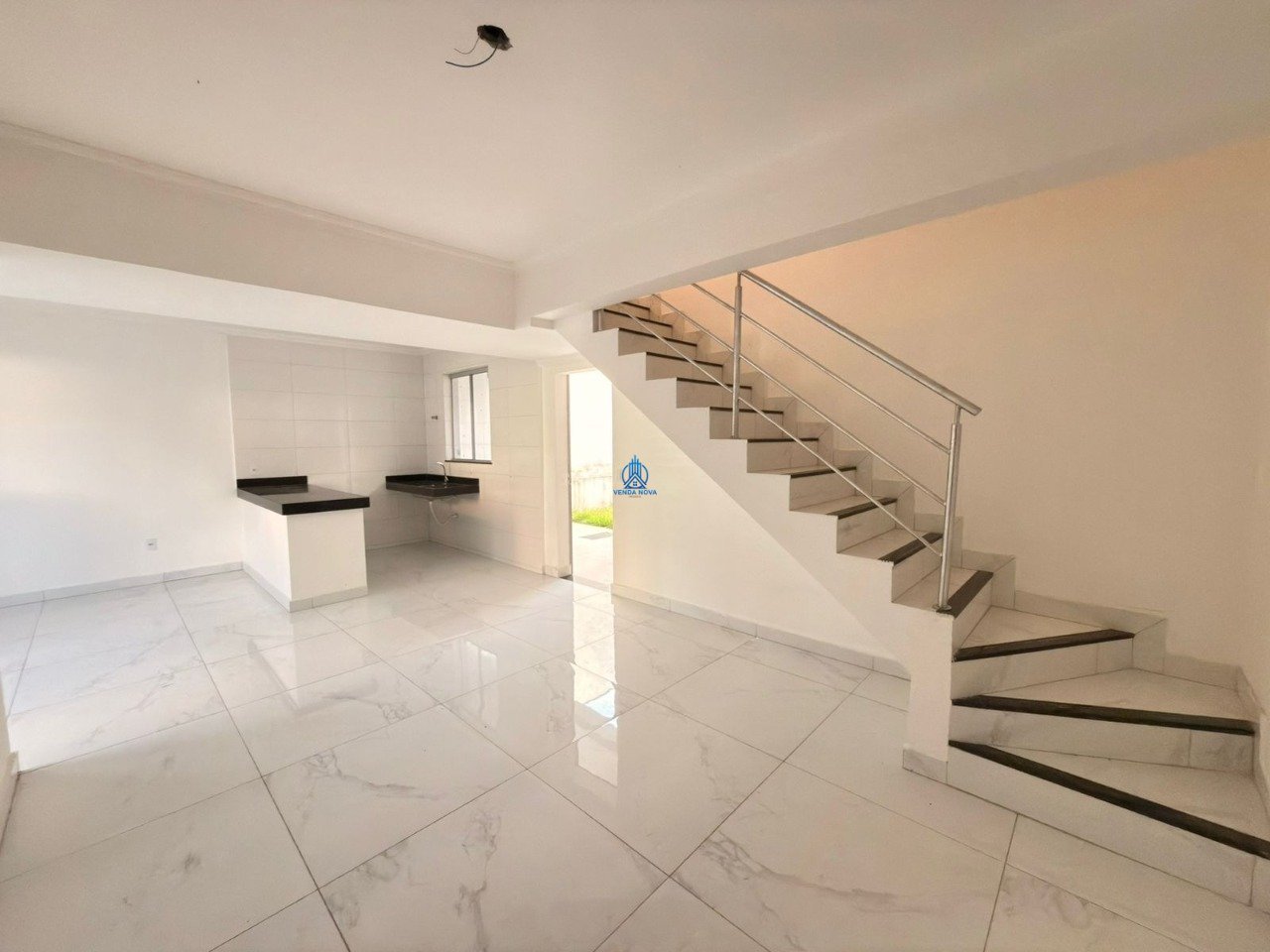 Casa com 3 quartos — Piratininga (Venda Nova), Belo Horizonte