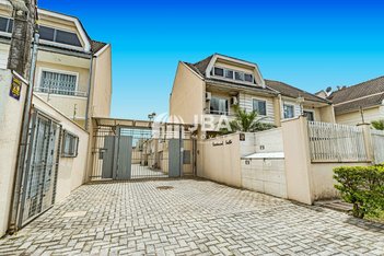 house em Rua Gustavo Schier, Novo Mundo - Curitiba - PR