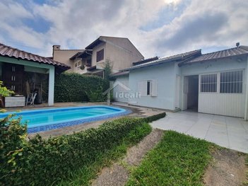house em Rua Mário G. Reis, São José - Canoas - RS