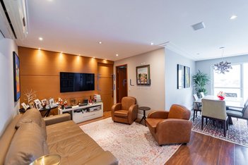 apartment em Rua Maria Bucalem Haddad, Vila Firmiano Pinto - São Paulo - SP