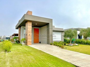 house em Avenida Diamante, Rainha do Mar - Xangri-Lá - RS