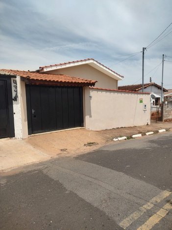 house em Rua José Aniceto Ferreira, Guaxupé - Guaxupé - MG