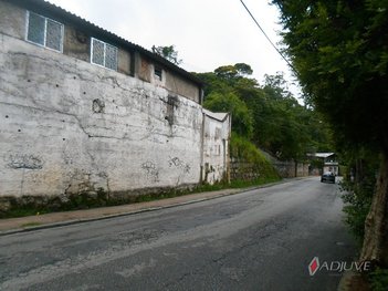 house em Cristovao Colombo, Castelanea - Petrópolis - RJ