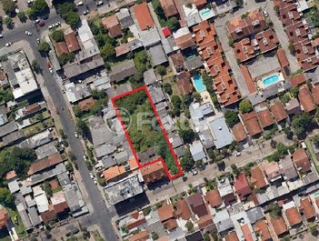 land_lot em Rua Doutor Mário Totta, Tristeza - Porto Alegre - RS