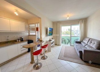 apartment em Rua Capitão Pedro Leite, Barreiros - São José - SC