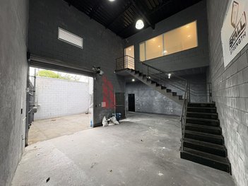 industrial em Rua Francelino Rodrigues, Vila São Sebastião - Mogi das Cruzes - SP