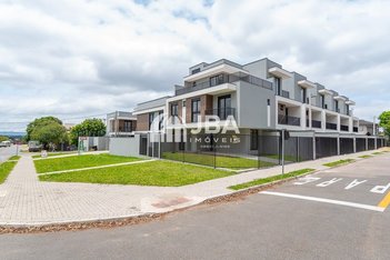 house em Avenida Florianópolis, Cajuru - Curitiba - PR