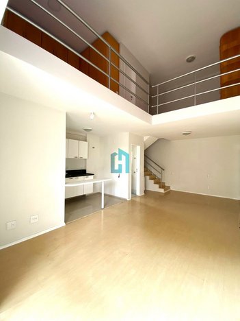 apartment em Rua Pascoal Vita, Vila Madalena - São Paulo - SP