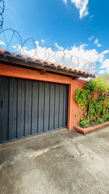 house em Rua Guaranis, Pedro Leopoldo - Pedro Leopoldo - MG