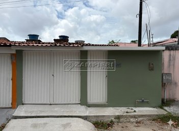 house em Rua Adolfo Camerino, Pinheiro - Maceió - AL