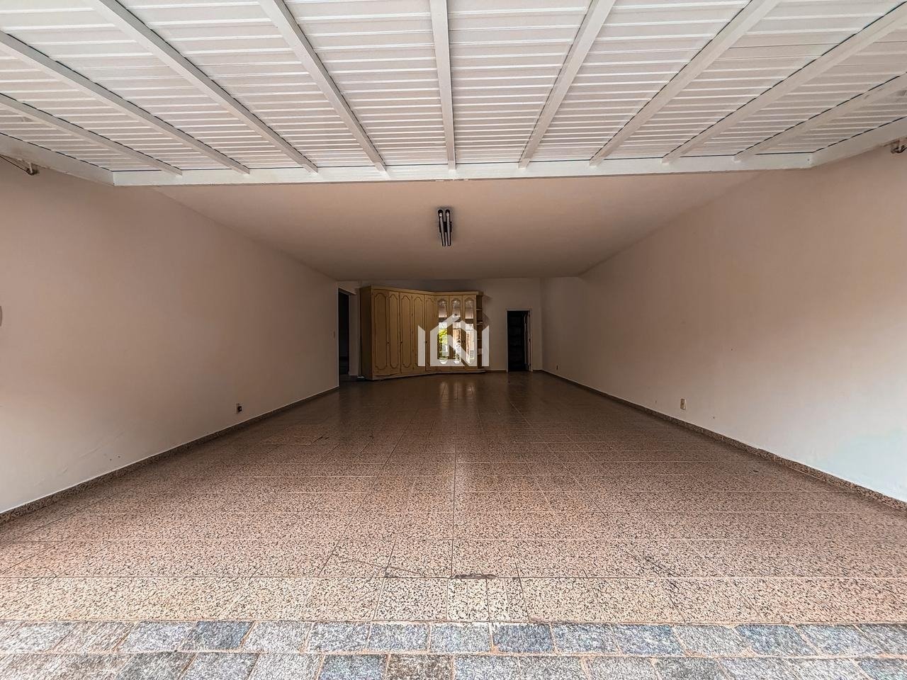 casa a venda no condominio sao paulo ii - garagem