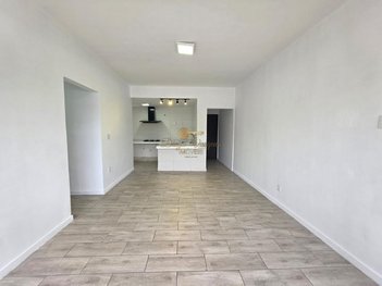 apartment em Avenida Feliciano Sodré, Várzea - Teresópolis - RJ