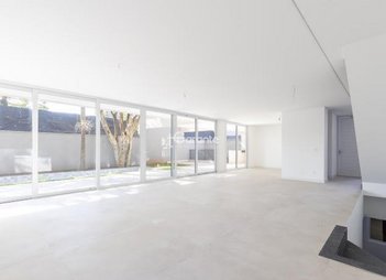 house em Avenida Professor Rubens Gomes de Souza, Jardim Cordeiro - São Paulo - SP