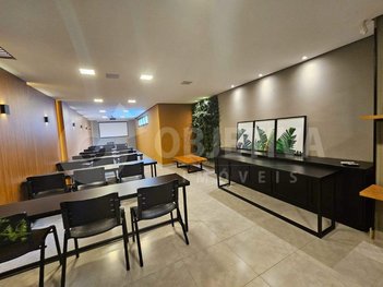 office em Rua Tiradentes, Fundinho - Uberlândia - MG