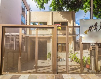 house em Álvares de Azevedo, Auxiliadora - Porto Alegre - RS