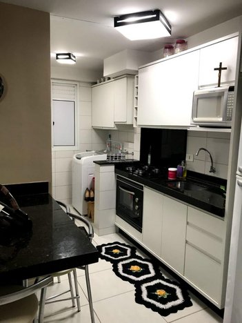 apartment em Rua Pioneiro João Perin, Parque Tarumã - Maringá - PR