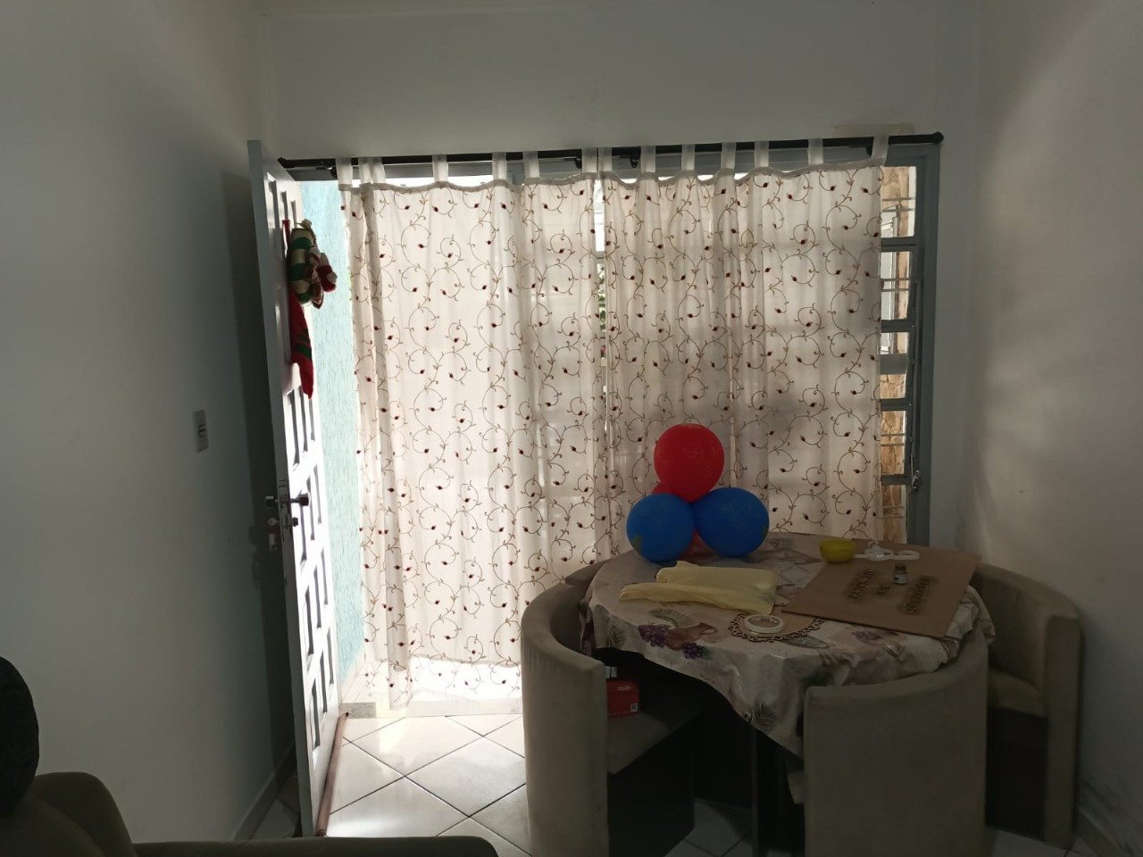 img2