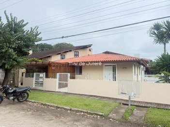 house em Rua das Piraúnas, Jurerê Internacional - Florianópolis - SC