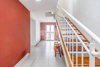 apartment em Rua Atílio Brunetti, Capão Raso - Curitiba - PR