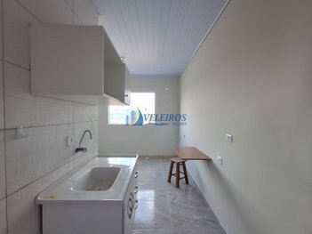 apartment em Avenida Belmiro Sebastião Marques, Vila dos Comerciários - Paranaguá - PR