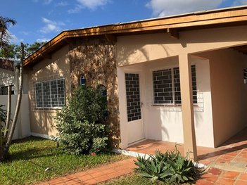 house em Rua Ocivio Oliveira, Salgado Filho - Gravataí - RS