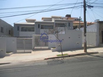 house em Rua Comendador Arthur Viana, Rio Branco - Belo Horizonte - MG