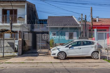 house em Rua Martim Ferreira de Carvalho, Sarandi - Porto Alegre - RS