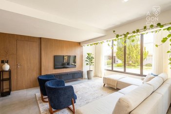 house em Avenida Doutor Eugênio Bertolli, Santa Felicidade - Curitiba - PR