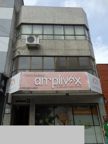 office em Republica do Libano, Centro - Rio Grande - RS