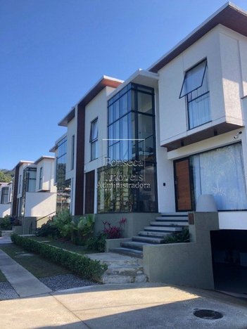house em Rua São Norberto, Valparaíso - Petrópolis - RJ