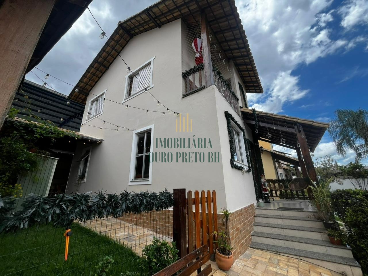 Casa com 3 quartos — Copacabana, Belo Horizonte