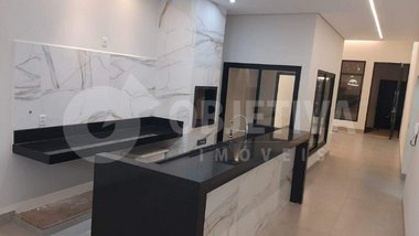 house em Rua dos Cristais, Jardim Holanda - Uberlândia - MG