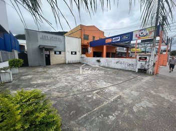 business em Avenida Presidente Castelo Branco, Martim de Sá - Caraguatatuba - SP