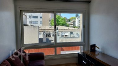 apartment em Rua Luzitana, Higienópolis - Porto Alegre - RS